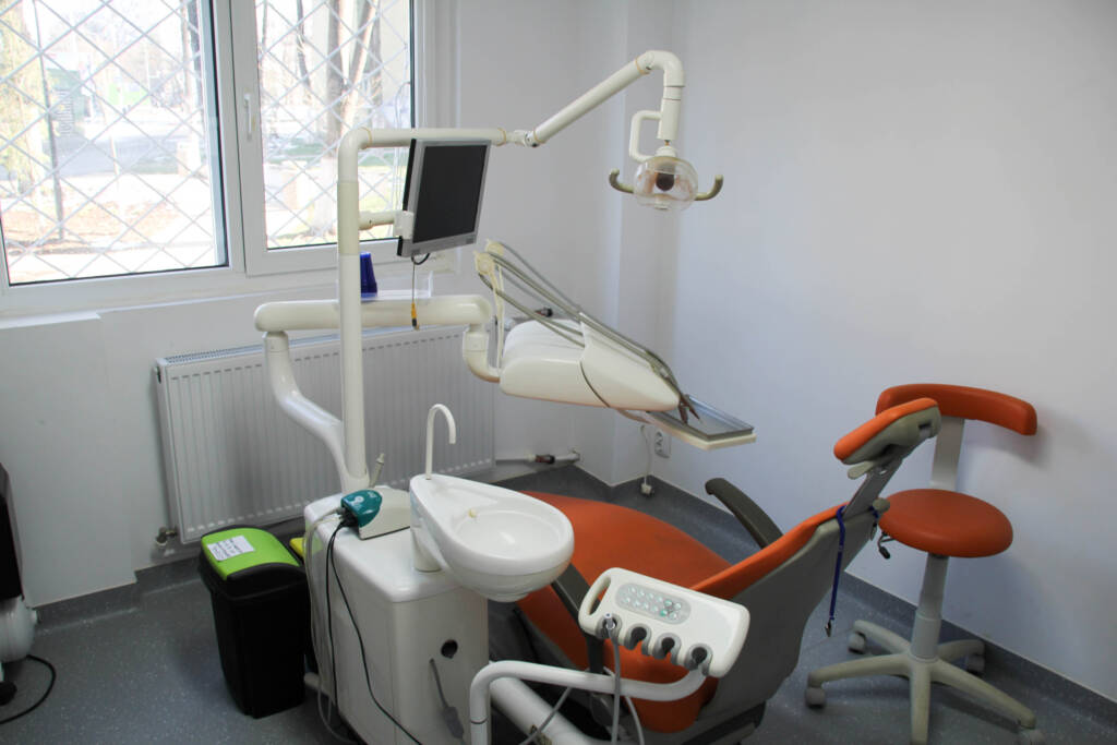 Interiorul unui cabinet stomatologic KirilovaDent din București